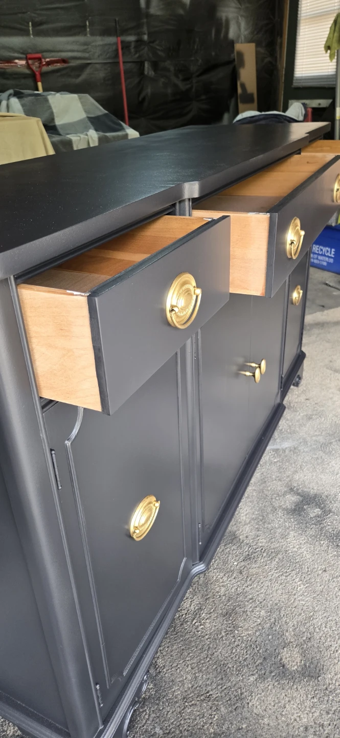 Sideboard/dresser/ TV stand - photo 4