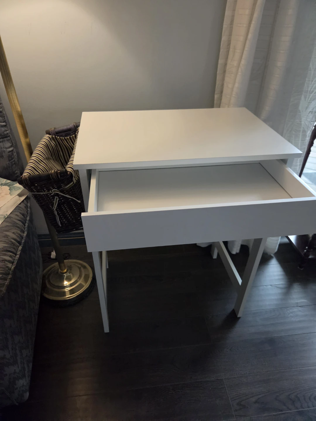 White Desk with Drawer and side basket - photo 2