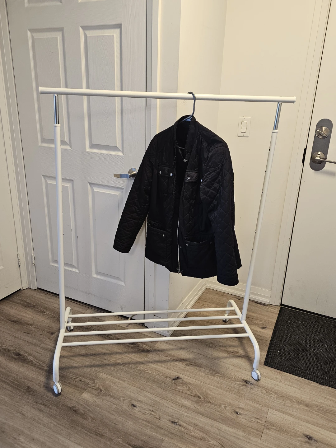 White Metal Garment Rack with Wheels - photo 2