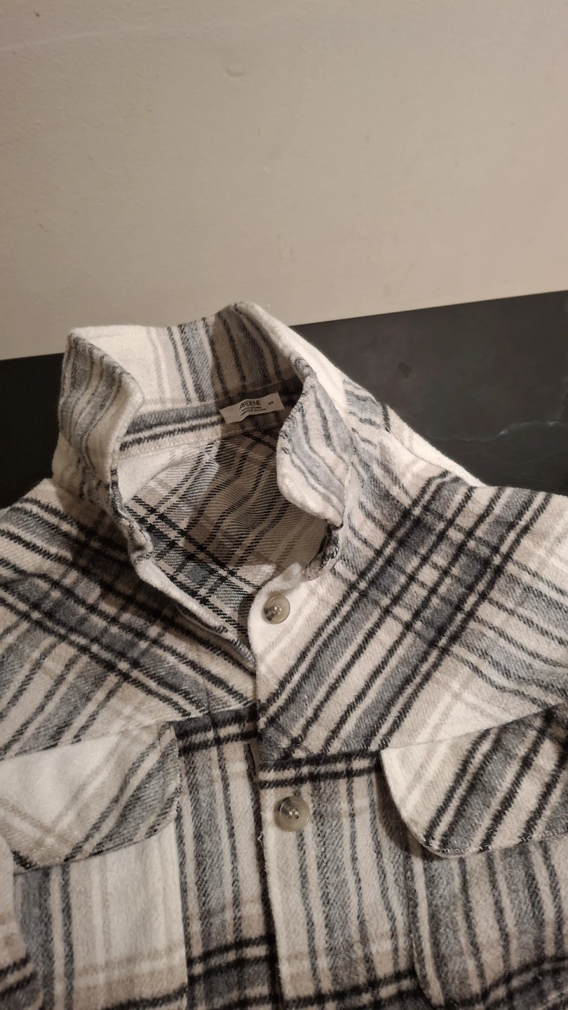 White Plaid Flannel Shirt - Size M/L - photo 2