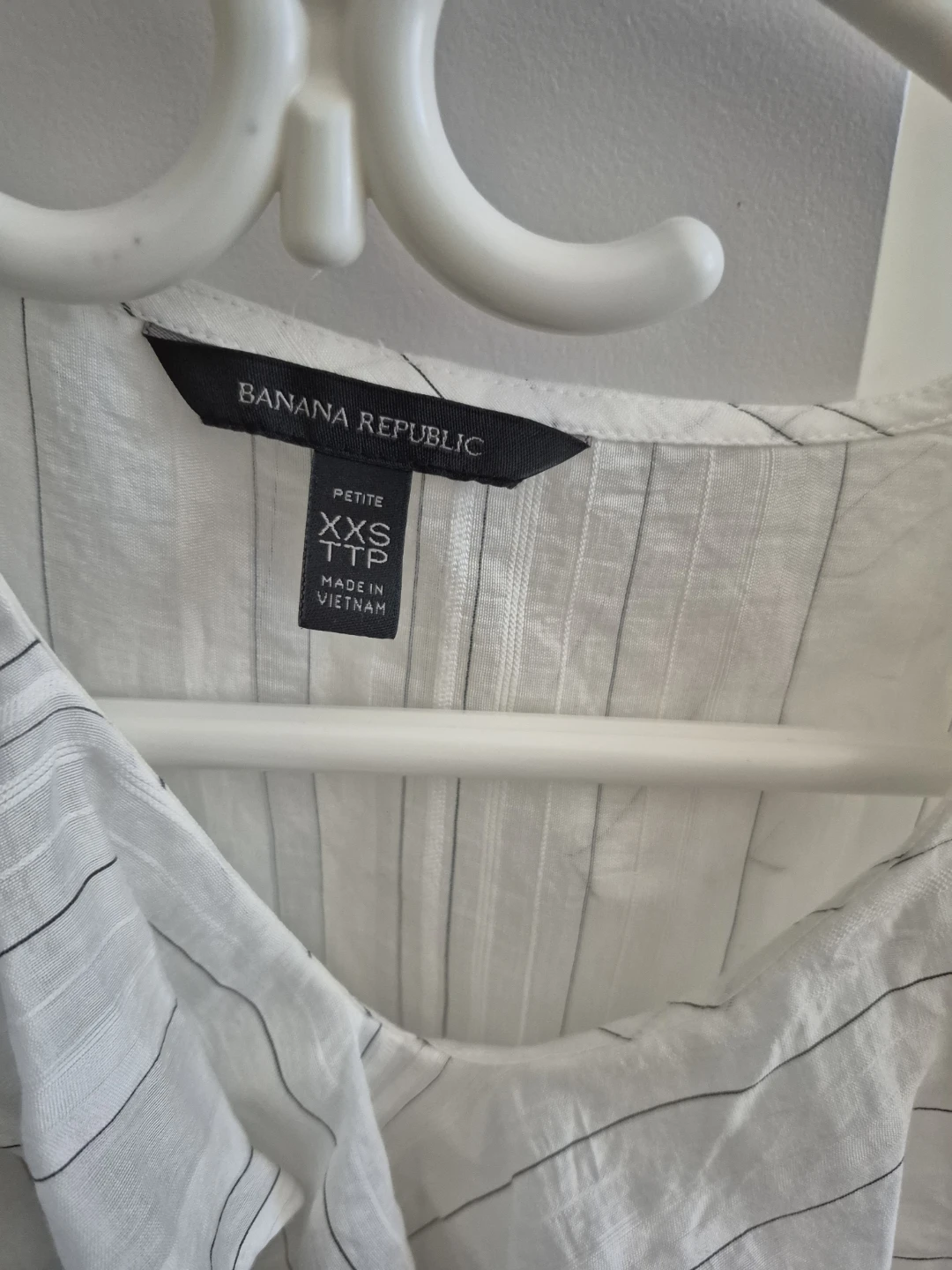 Banana Republic Petite XXS TTP White Striped Ruffle Top - photo 3