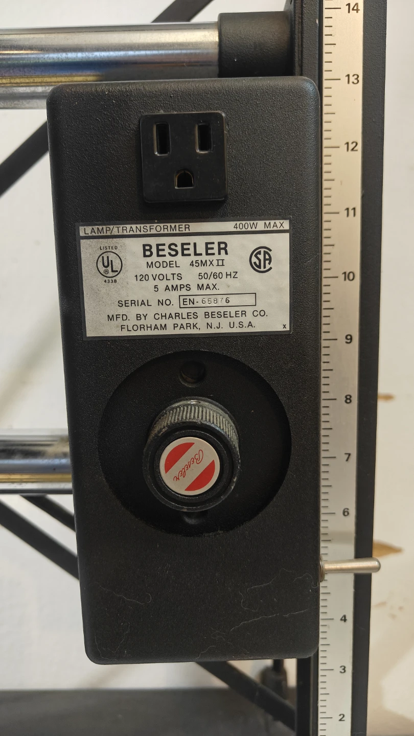 Beseler 45MX-II motorized enlarger, darkroom equipment - photo 2