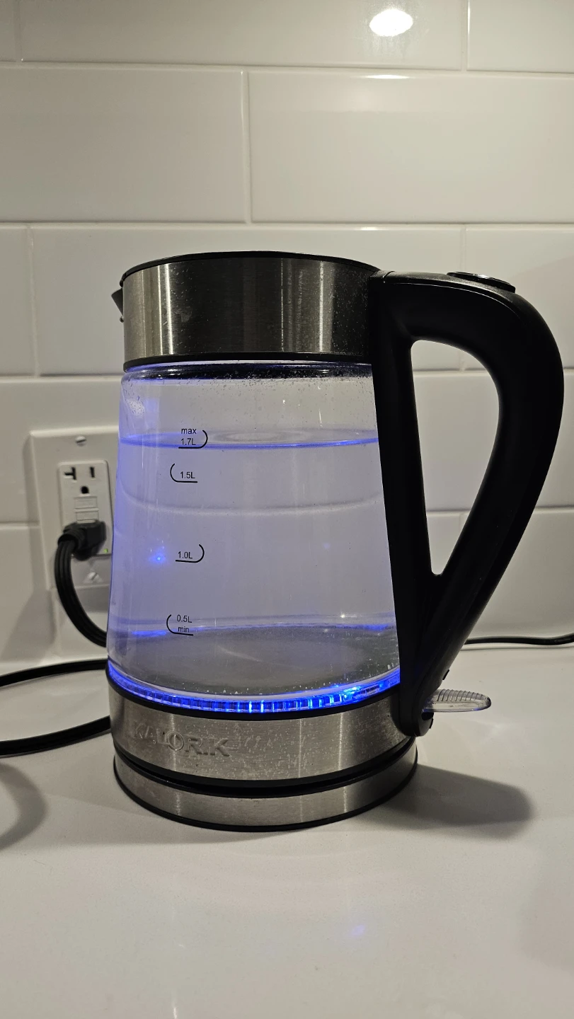 Pickup by Jun 25 - Microwave and kettle - photo 4