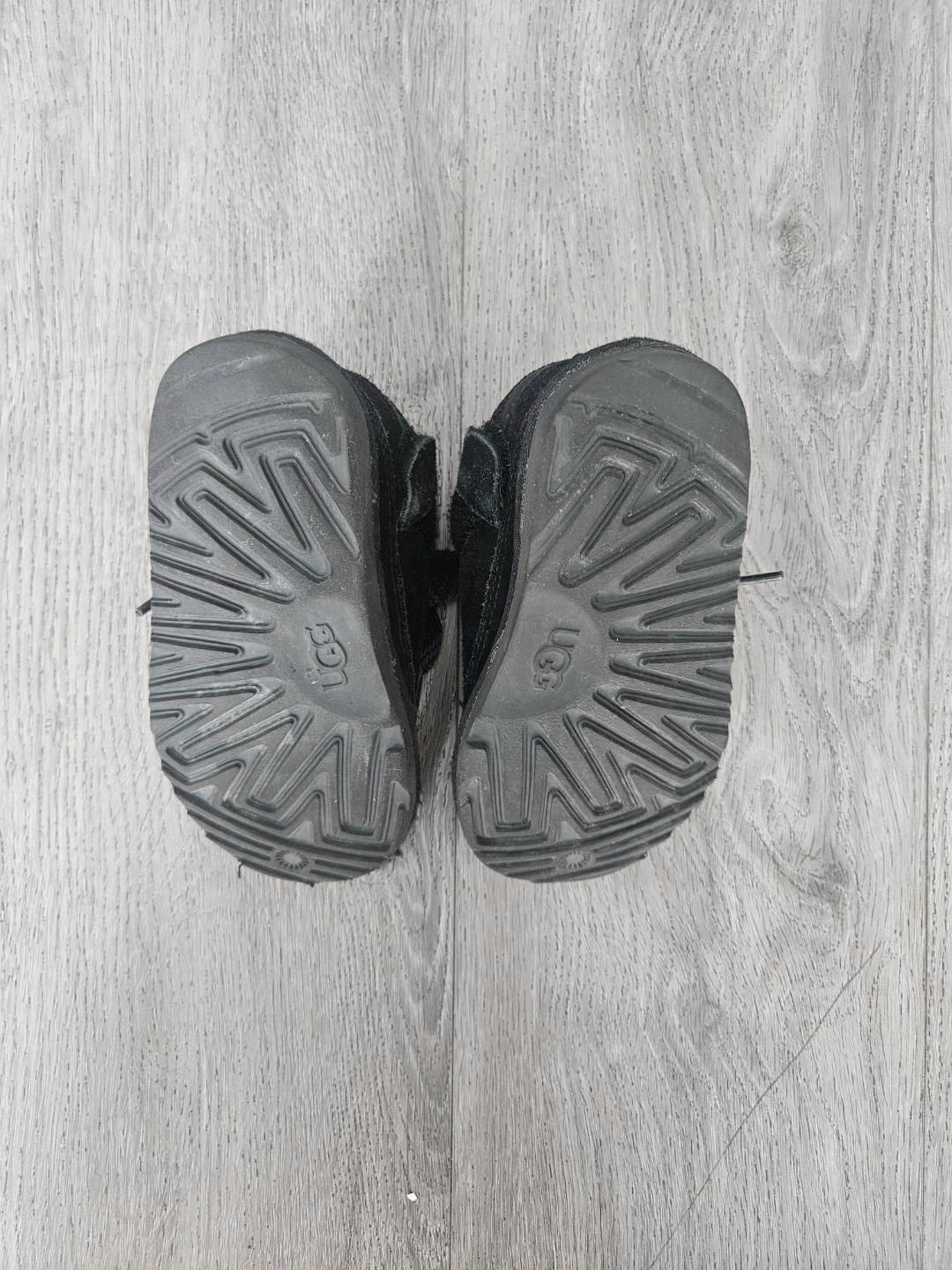 UGG Black Boots - Toddler Size - photo 4