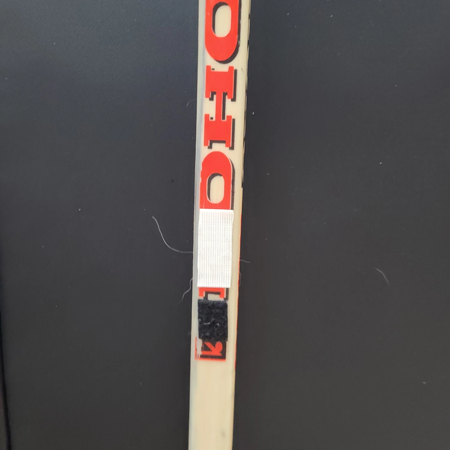 Gordie Howe Signed Stick (with COA) - photo 3