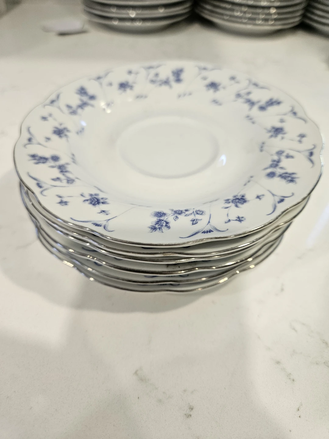 Set of 6 Saucers with Blue Floral Design - photo 4