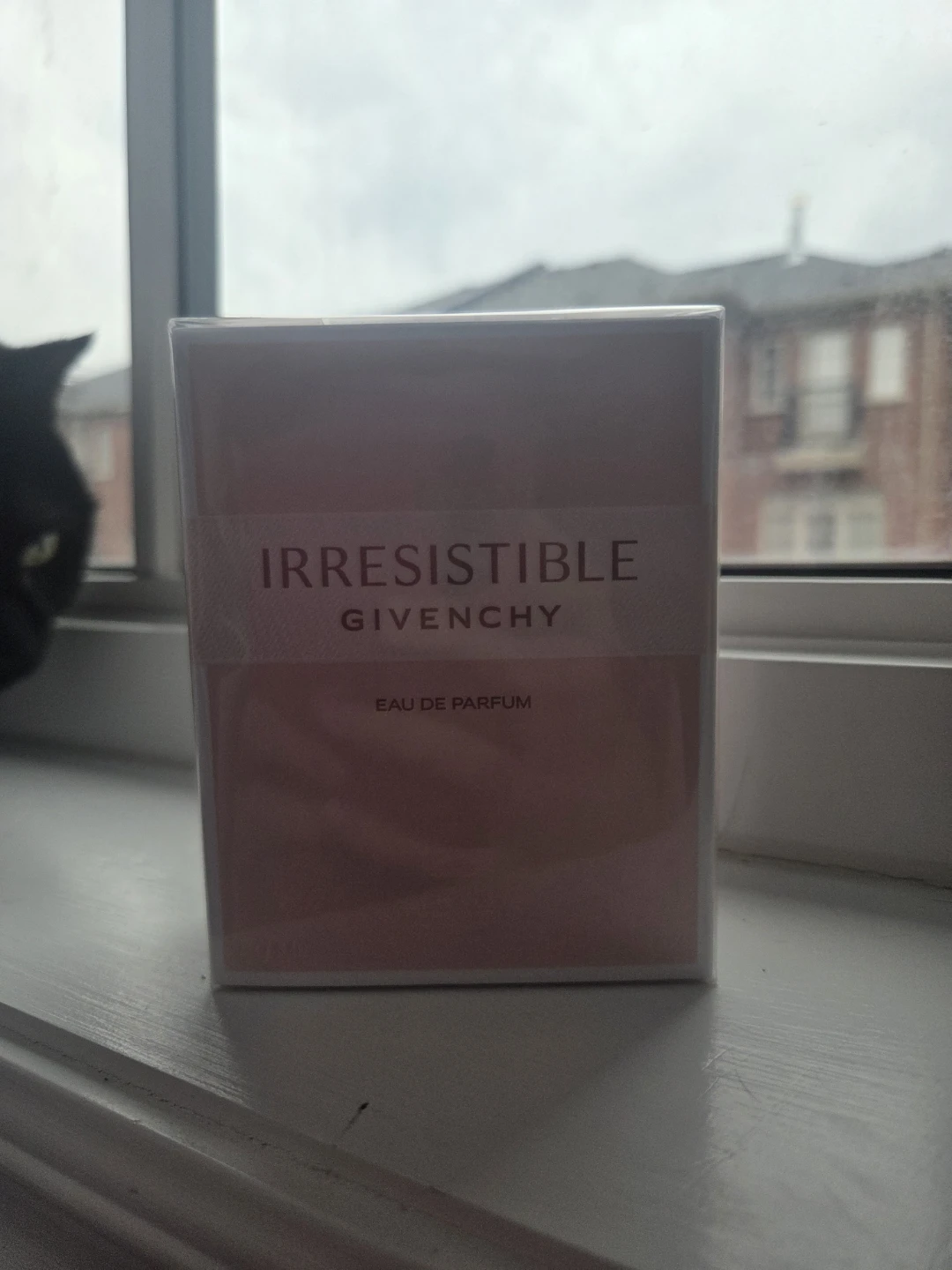 Givenchy Irresistible Eau de Parfum 50ml - photo 2