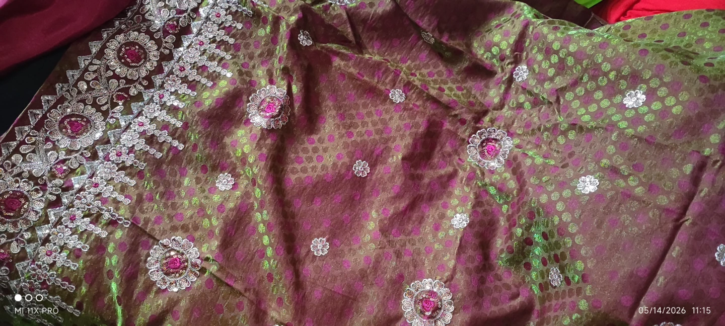Embroidered 3-piece unstitched suit