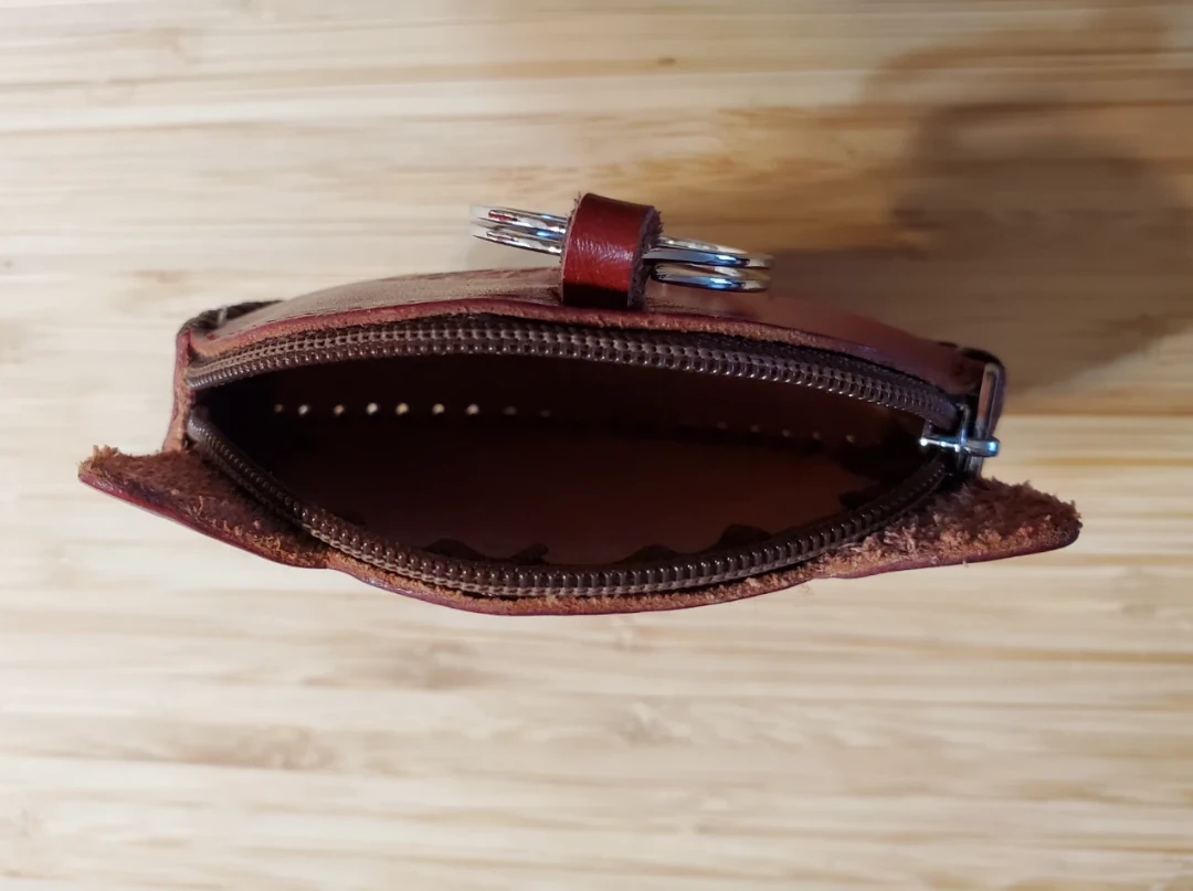 Red Leather Cat Coin Purse - photo 2