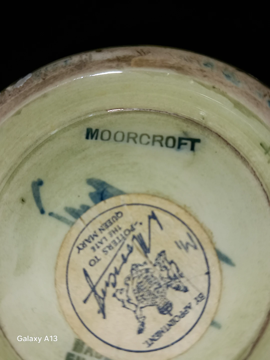 MOORCROFT Pottery HIBISCUS Vase - photo 4