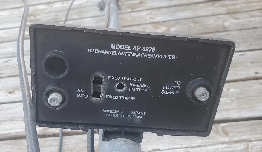 Roof 82 Channel TV Antenna - photo 4