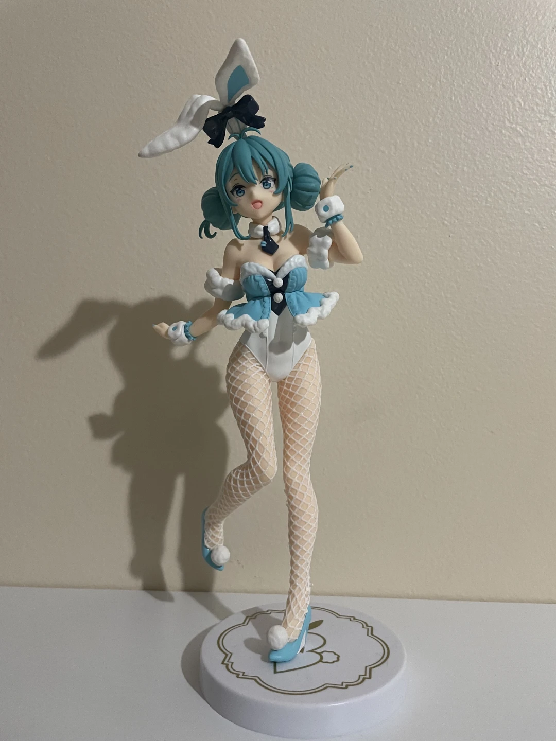 Authentic Miku Bunnies Figure