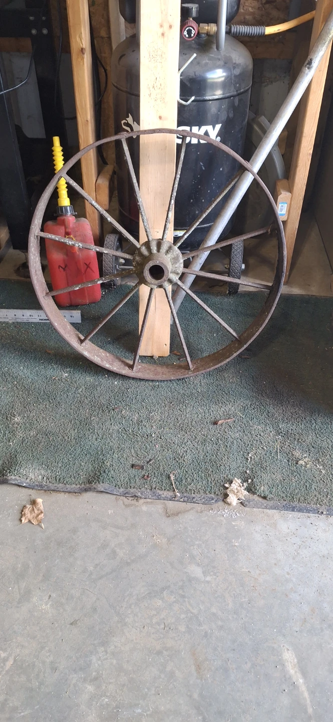 Antique Wagon Wheel