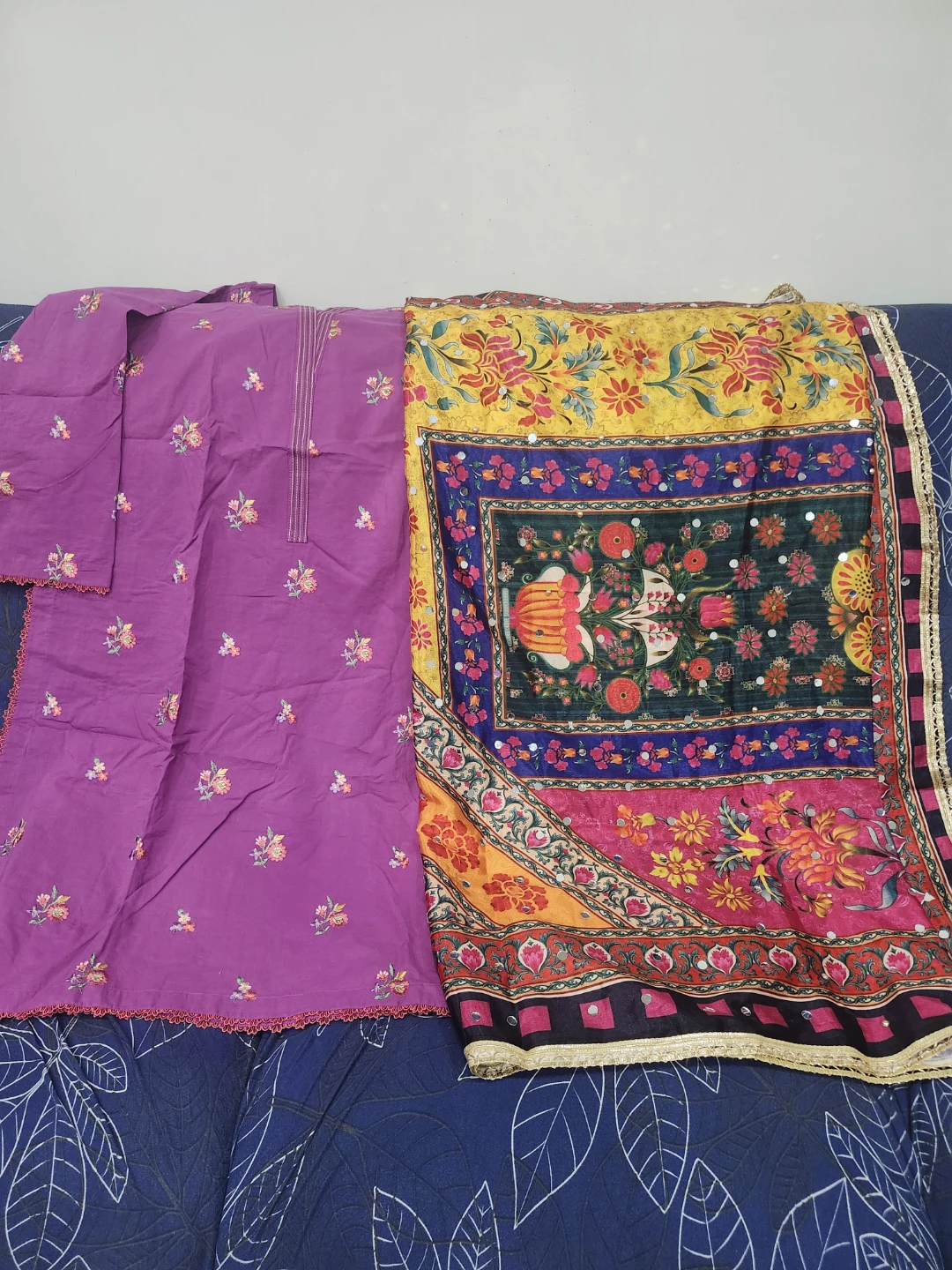 Embroidered Lawn 3-Piece Suit with indian Fancy Duppatta - photo 3
