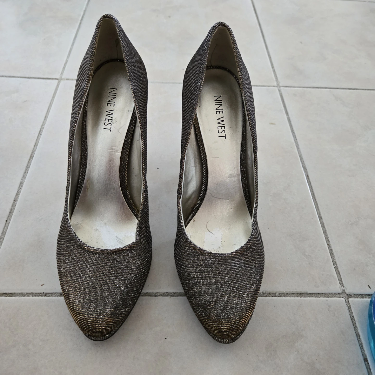 Nine West Women's Glitter Heels Size 7.5M