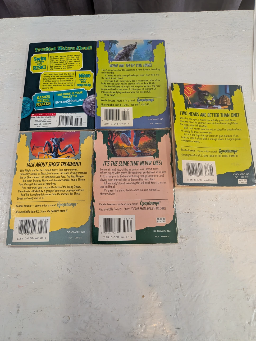 R.L. Stine Goosebumps Book Bundle (5 Books) - photo 2