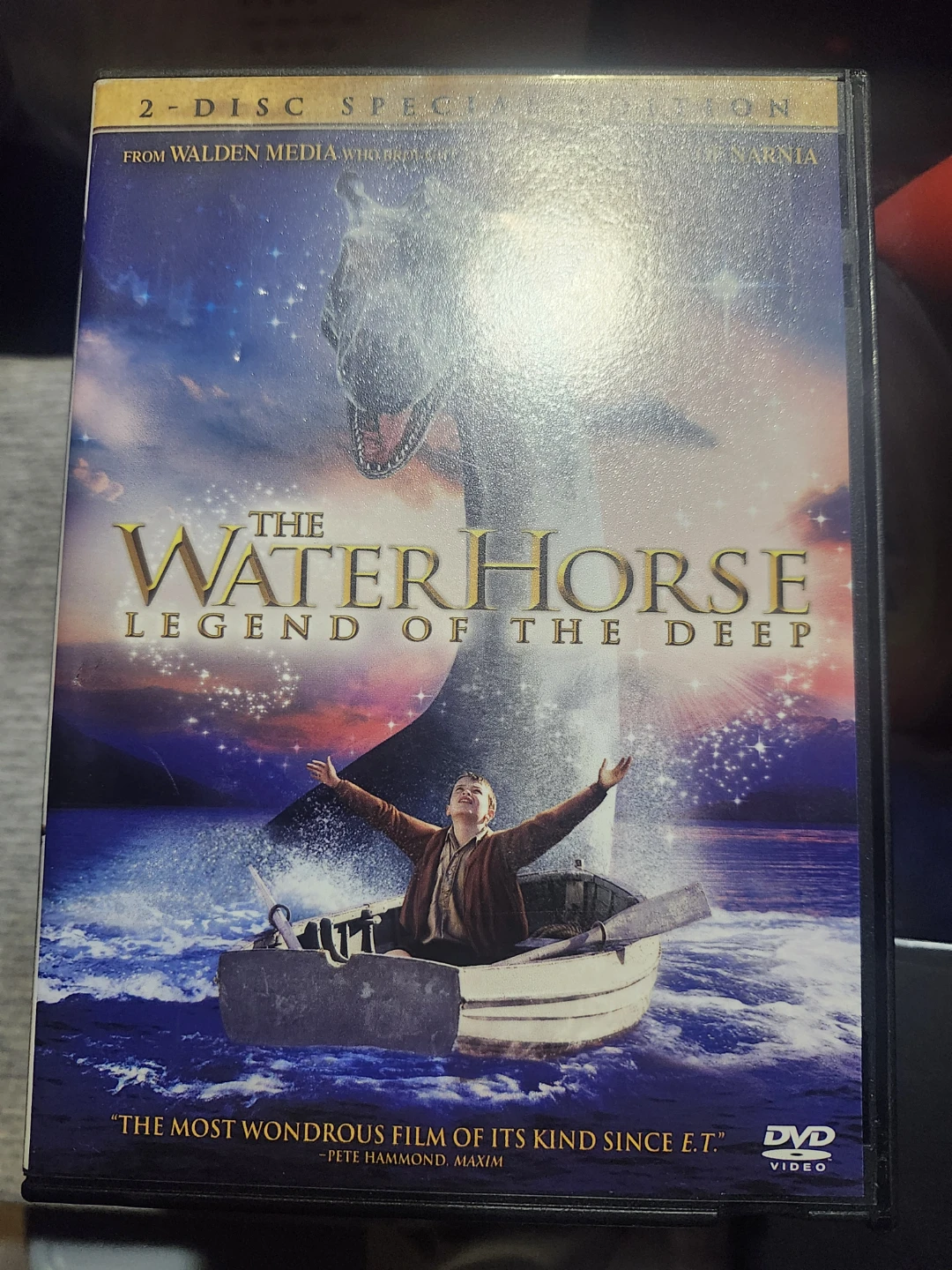 The Water Horse: Legend of the Deep 2-Disc Special Edition DVD