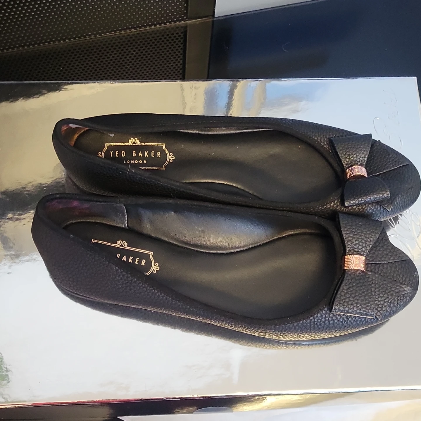 Ted Baker London Black Bow Ballet Flats - Women's Size 7 - photo 4