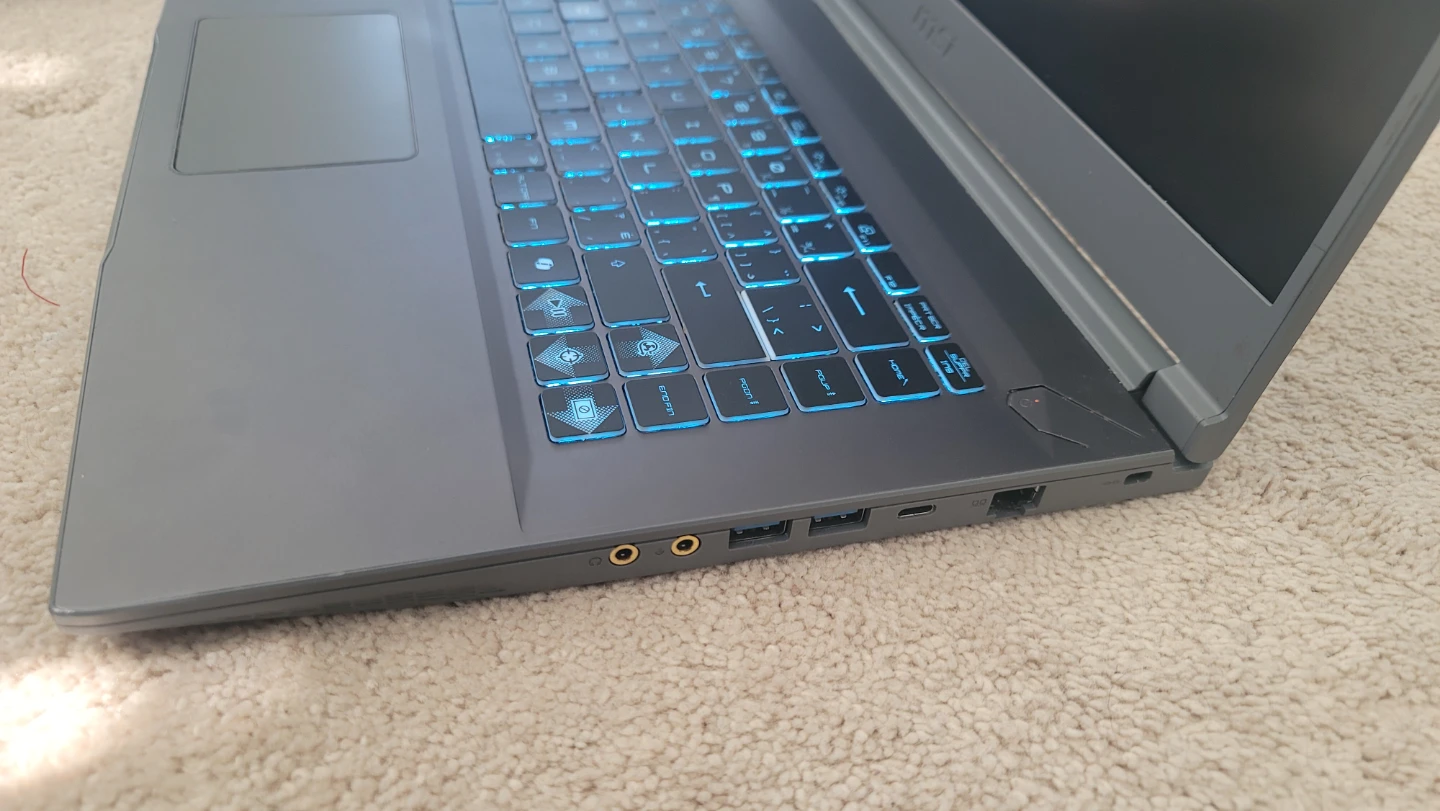 MSI Thin 15 B13VF gaming laptop - photo 4