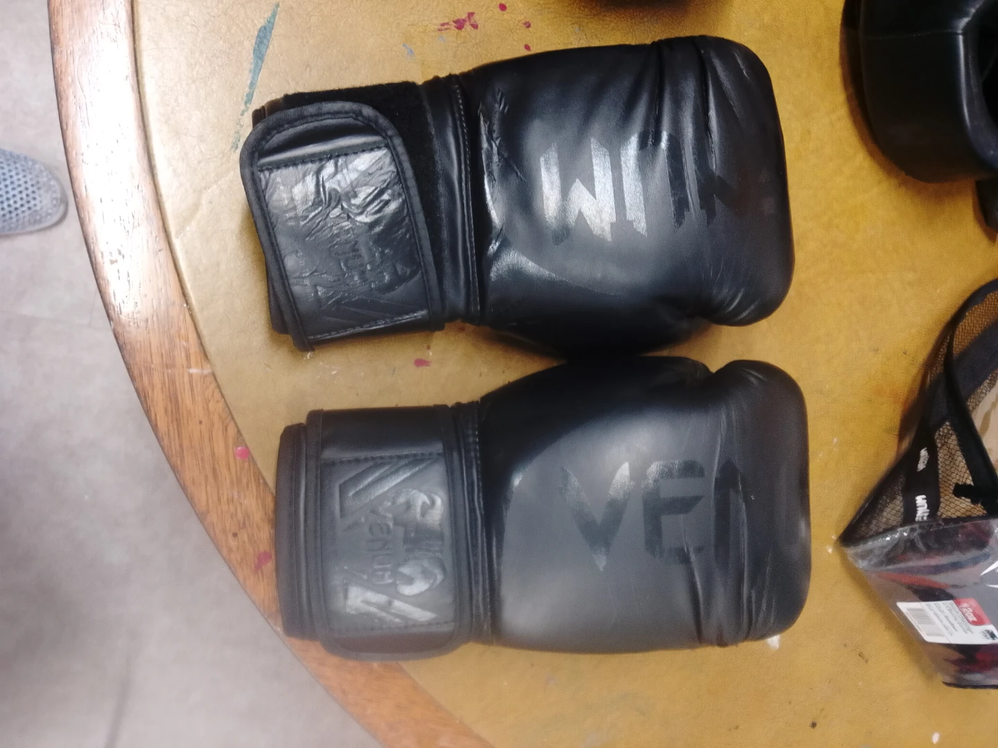 Boxing Gloves and Headgear Set - photo 2