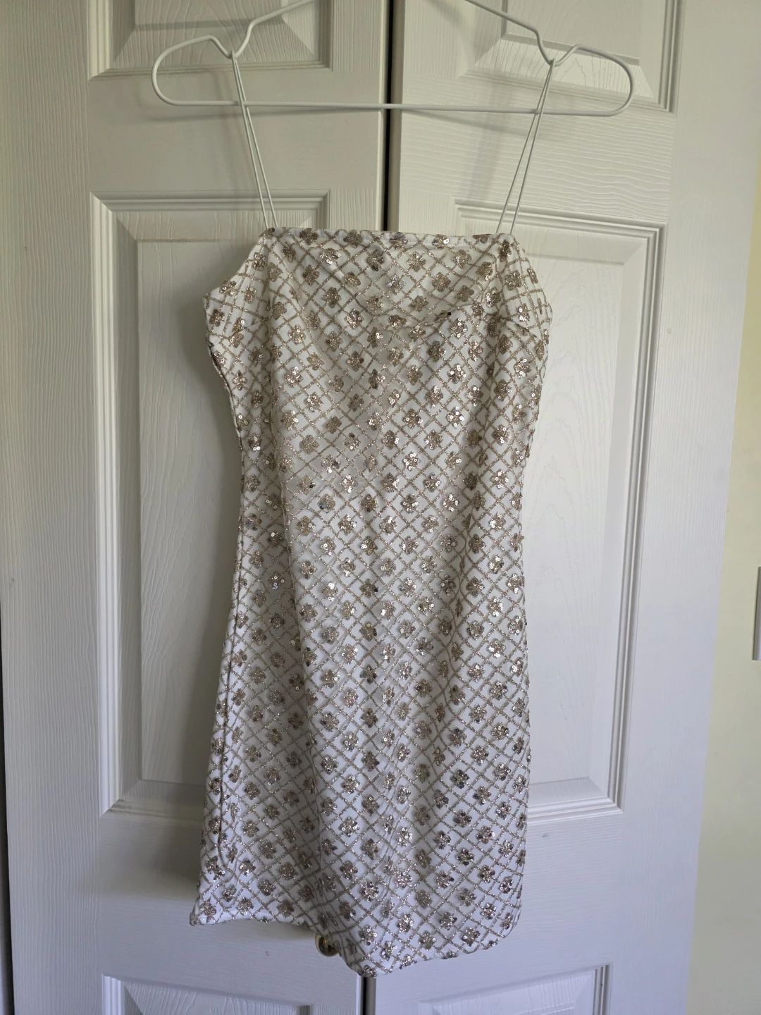 PrettyLittleThing Sequin Mini Dress Size 6 - photo 2