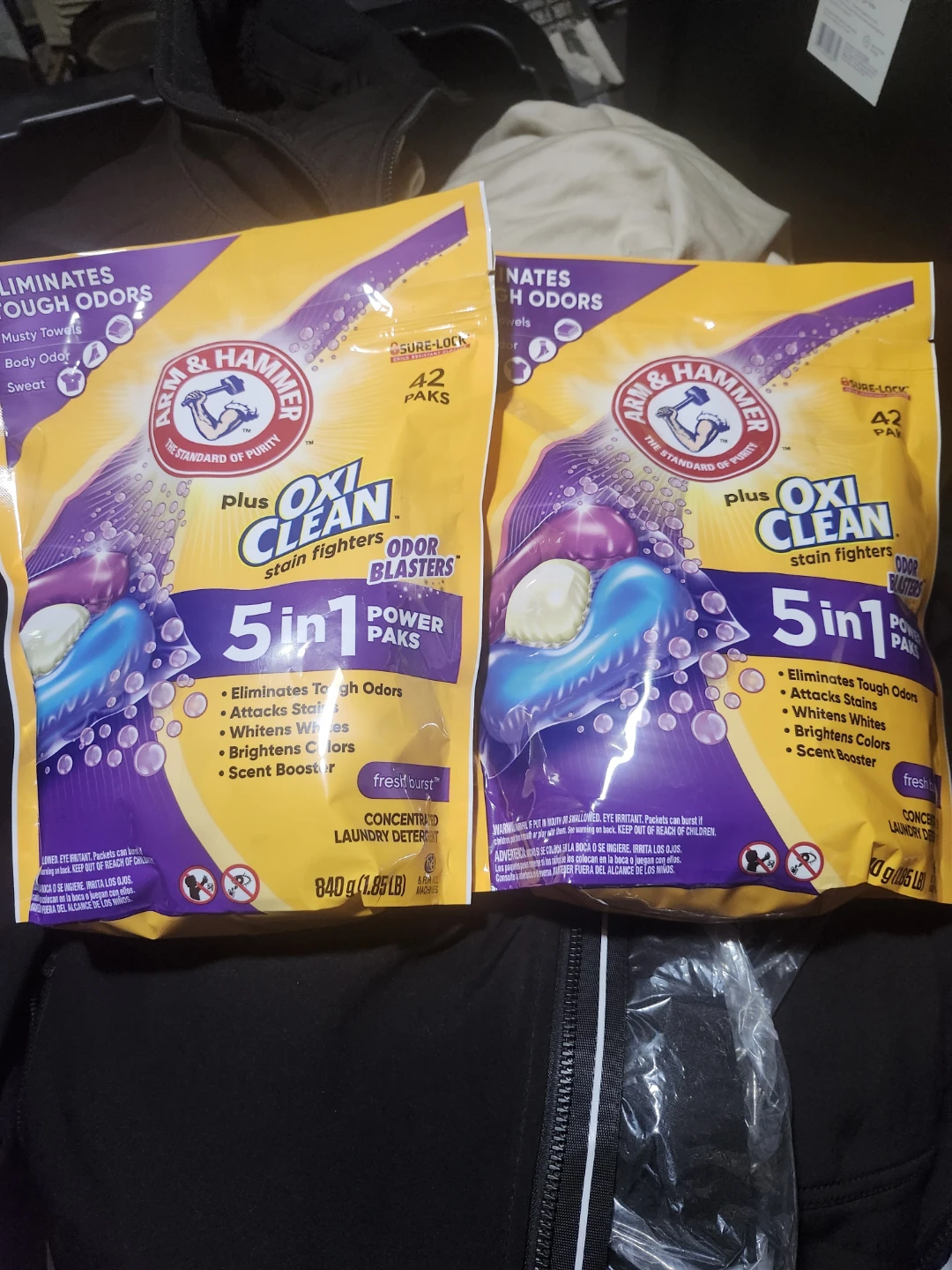 Arm & Hammer Oxi Clean Laundry Detergent Packs (2-Pack)