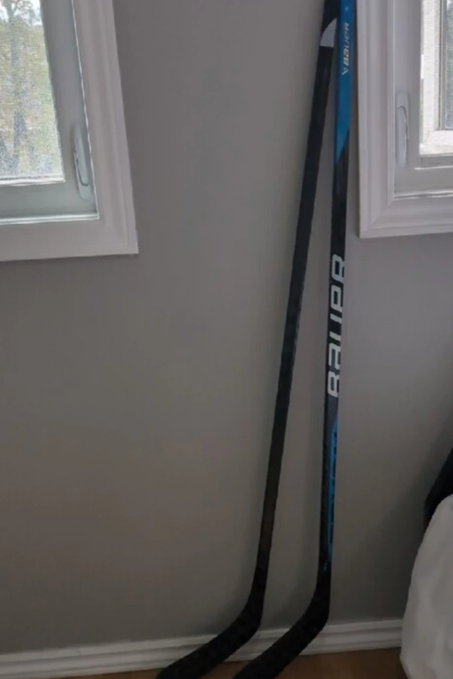 Bauer Hockey Sticks (2)