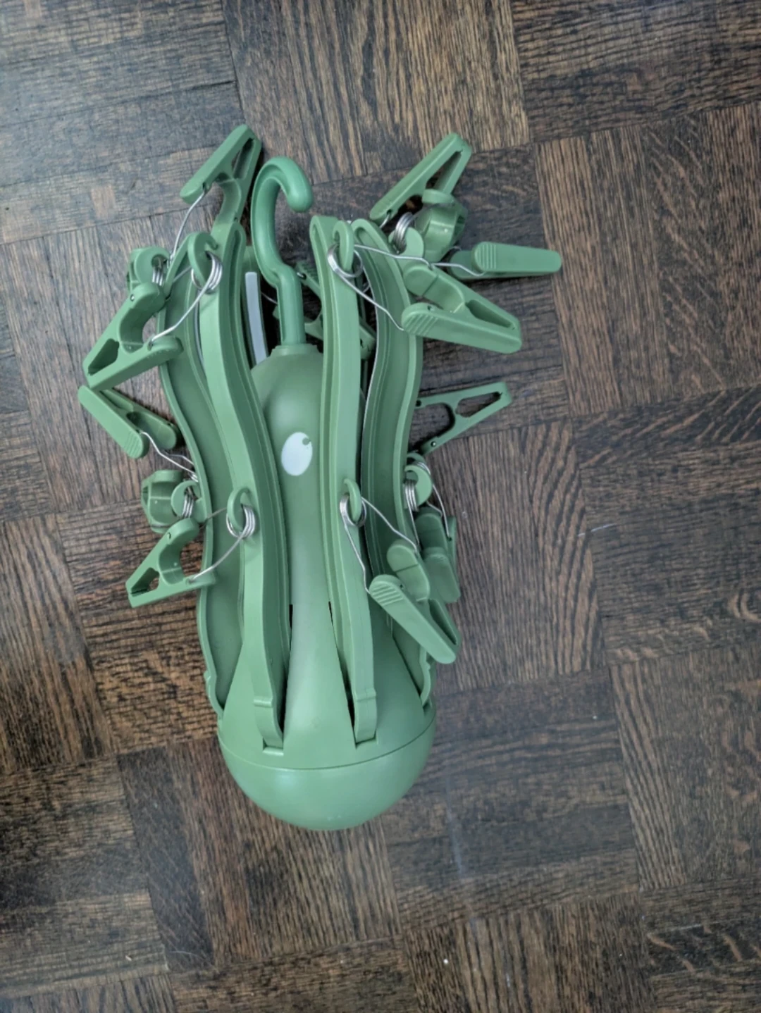 IKEA PRESSA Hanging Dryer with 16 Clothes Clips - Green