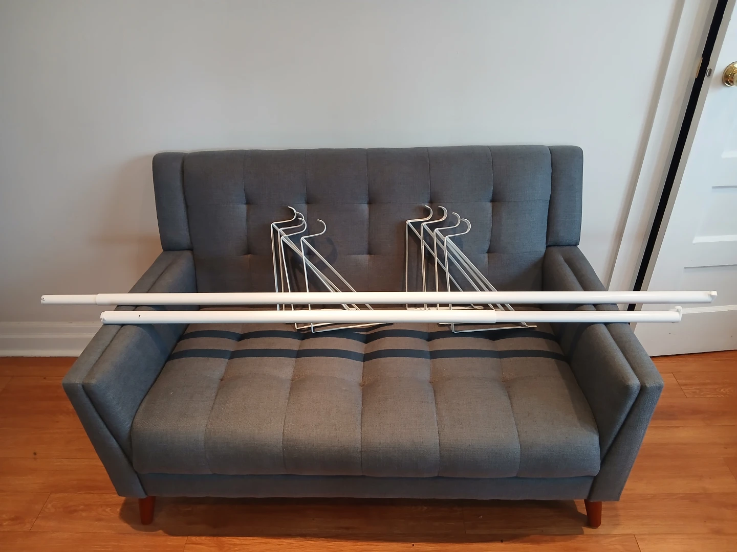 Everbilt White Metal Closet Shelf Brackets & Rods - photo 4
