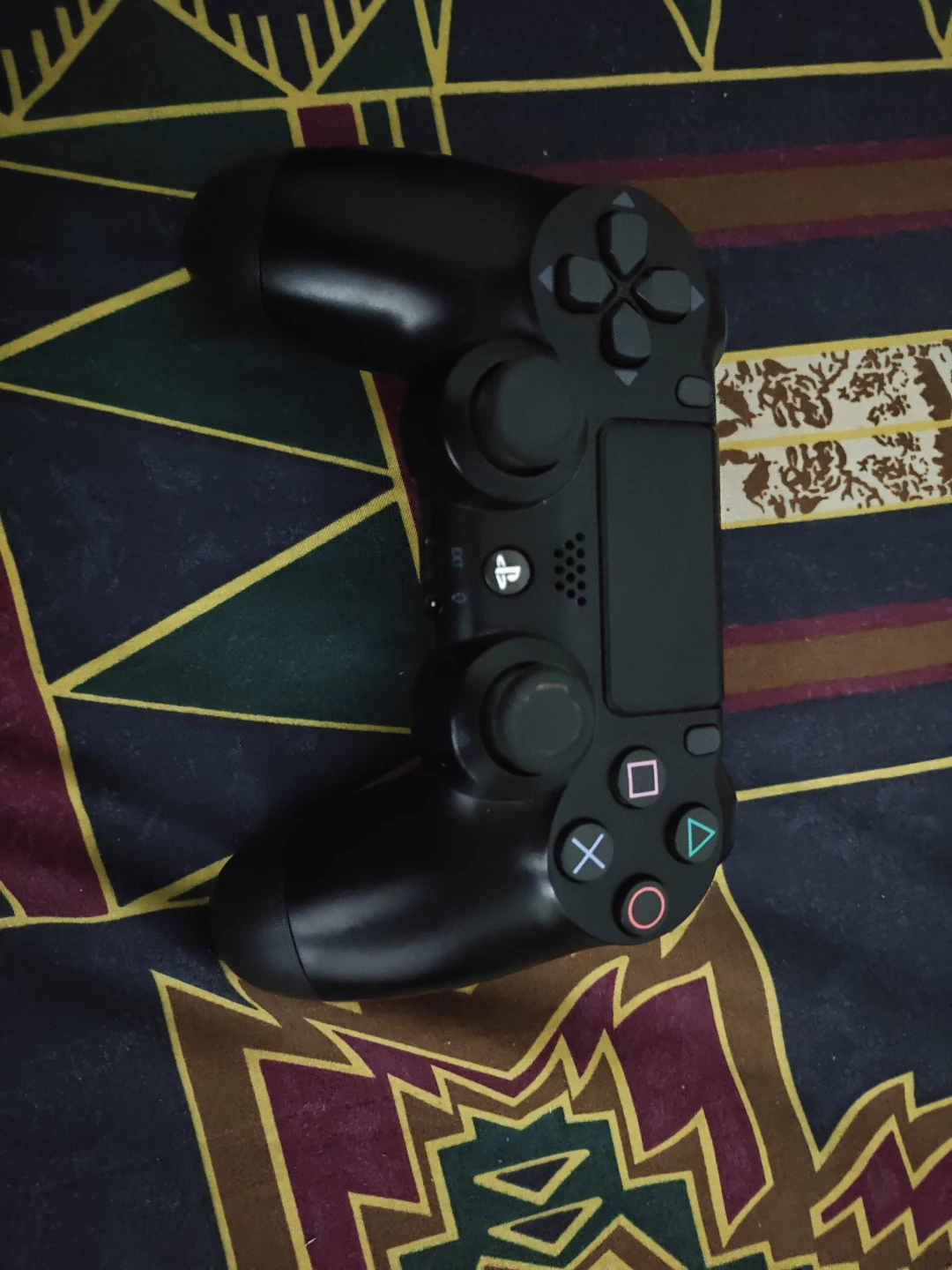 Black Sony DualShock 4 Wireless Controller