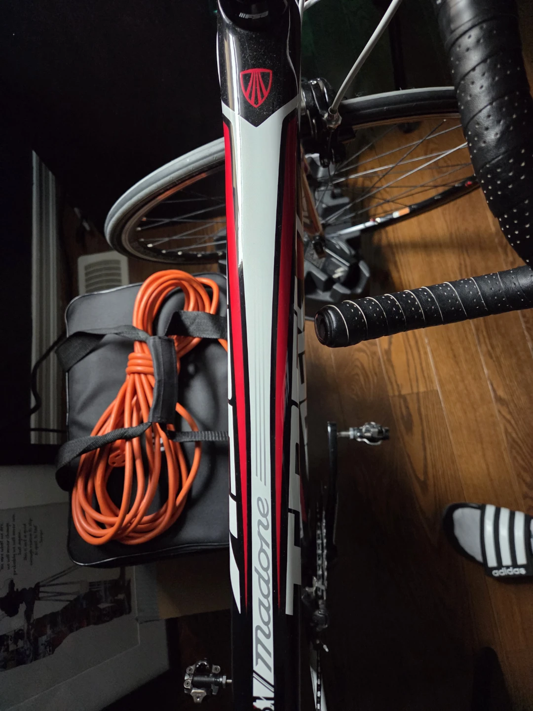 Trek Madone One Full Carbon Fiber Road Bike PLUS PRO TRAINER - photo 3