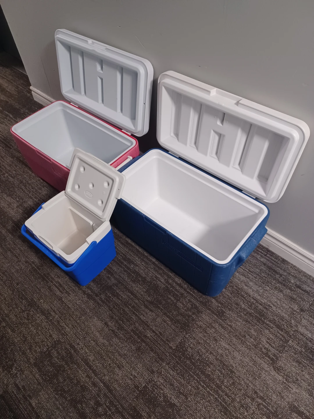 Coleman Coolers - Set of 3 - photo 5