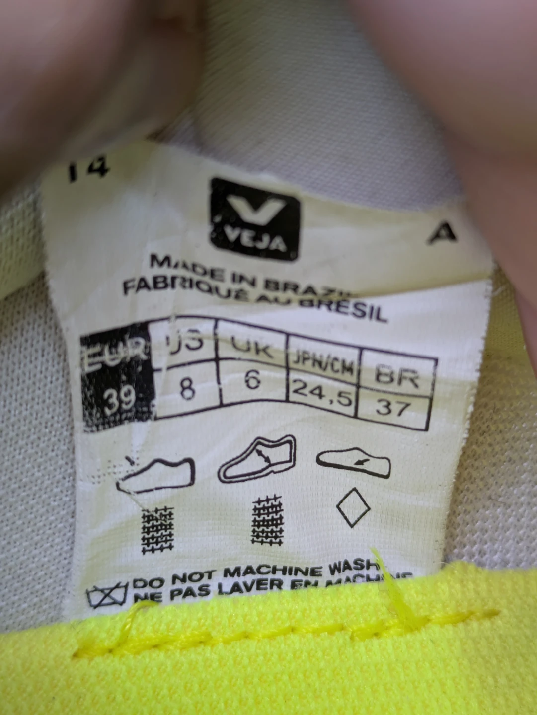 Veja Running Shoes White/Neon Yellow - photo 5