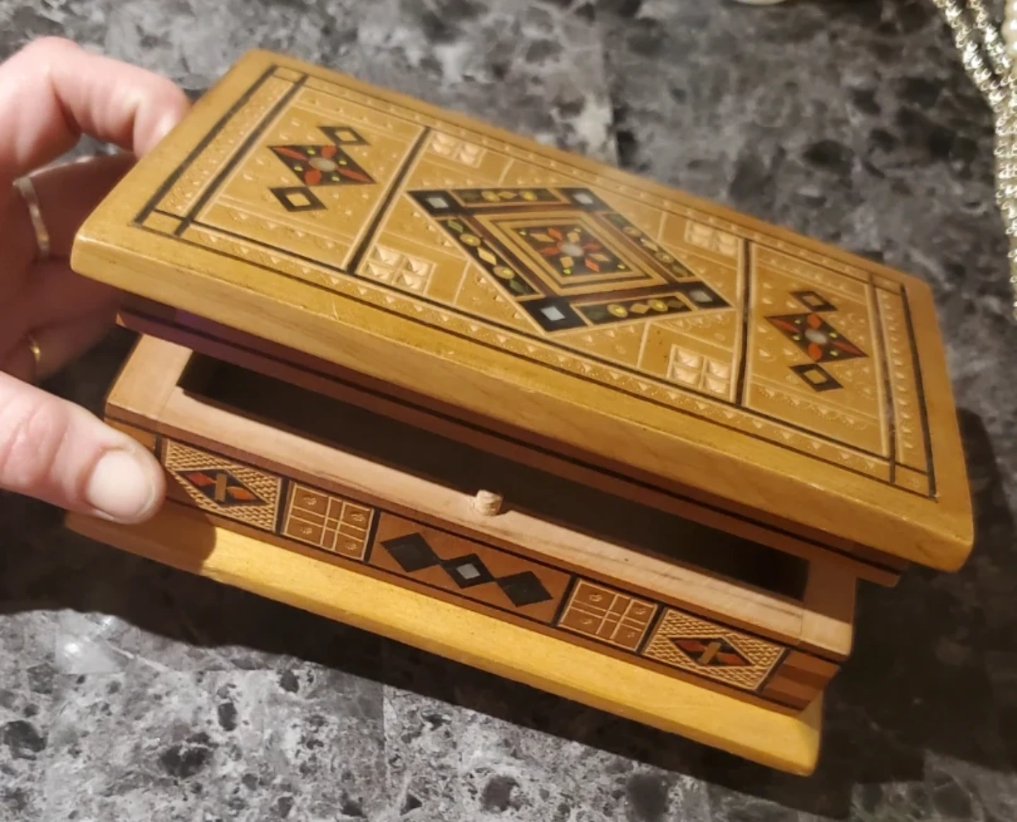 Decorative Wooden Keepsake Box - photo 3