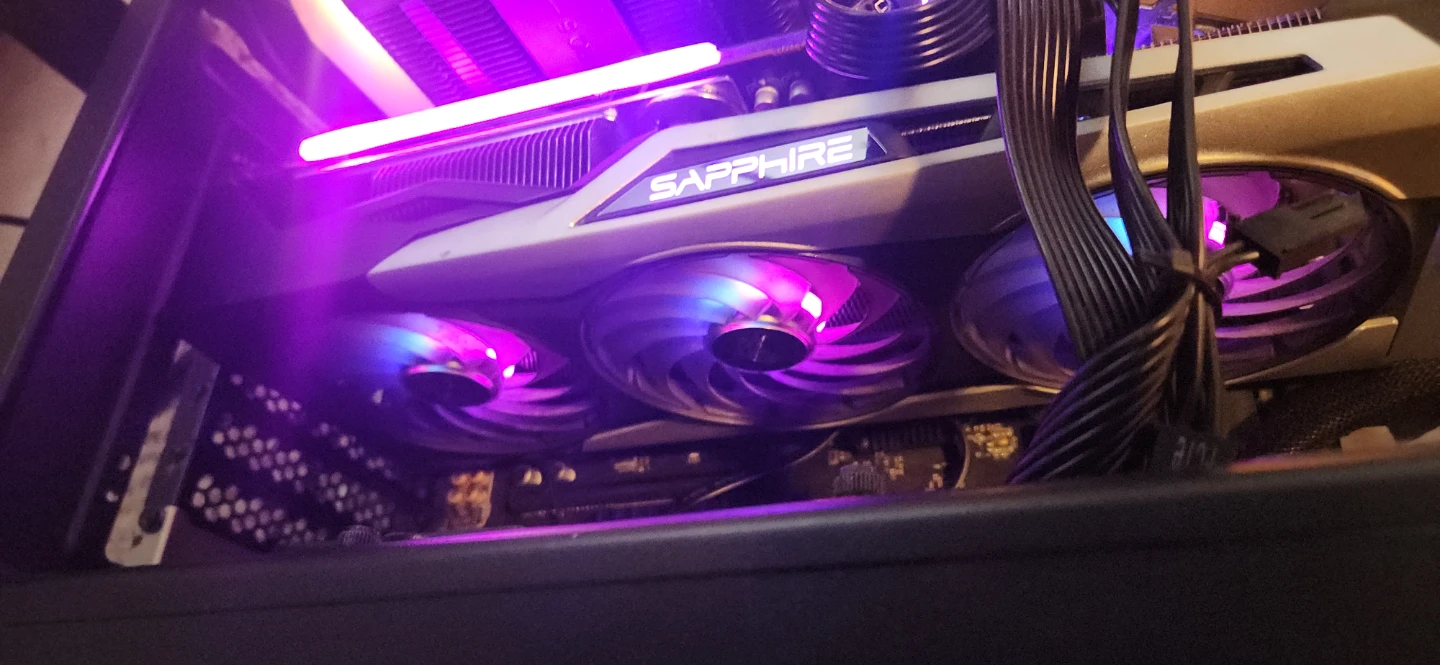 (Trade) RX 6950 XT Sapphire Nitro+ 16GB GDDR6, AMD RDNA 2 - photo 3