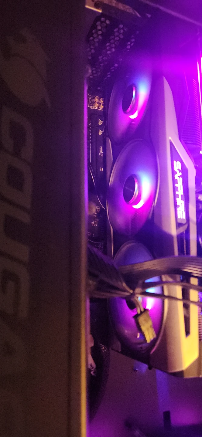 (Trade) RX 6950 XT Sapphire Nitro+ 16GB GDDR6, AMD RDNA 2 - photo 4
