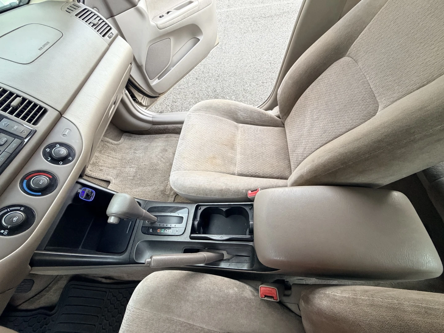 2003 Camry - reliable daily driver - photo 3