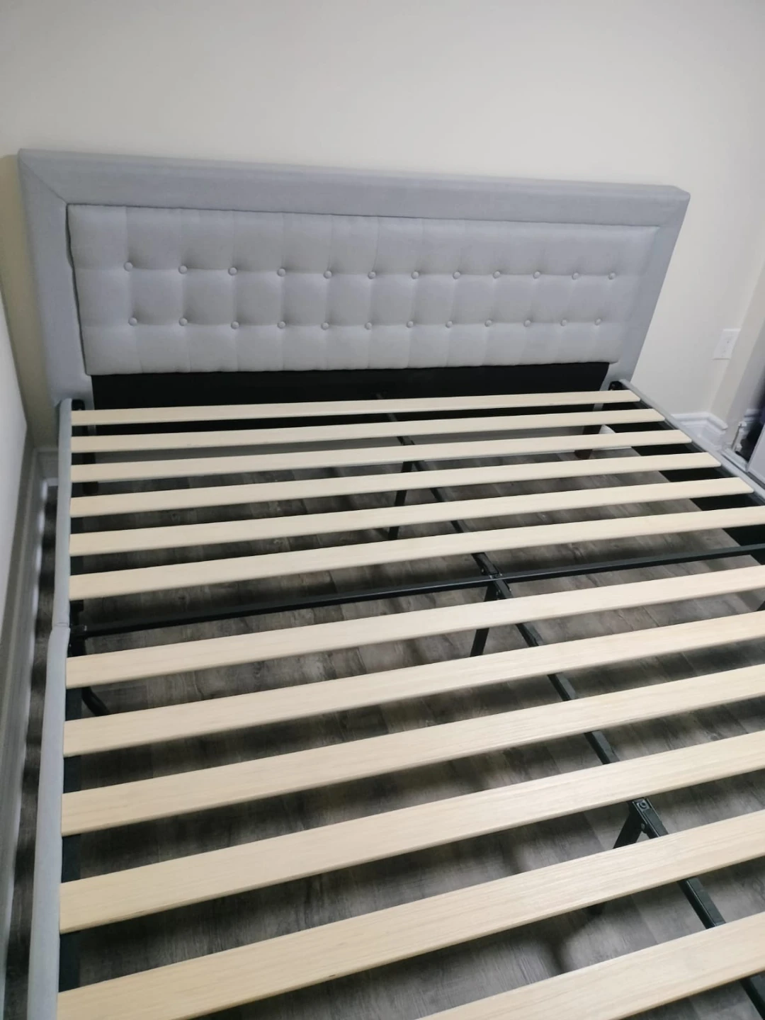 Grey Upholstered King Bed Frame with Tufted Headboard - photo 2