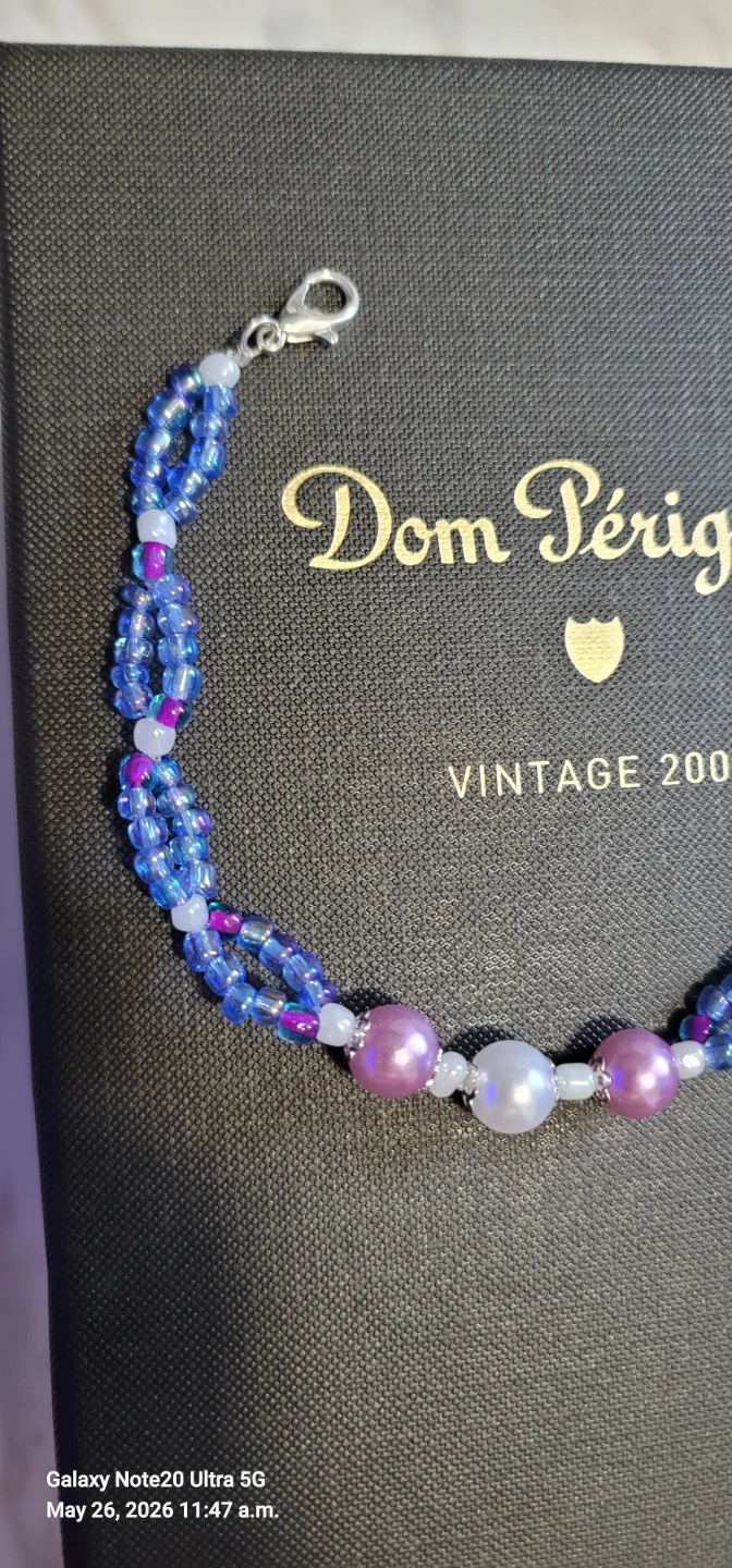 Handmade Bluey and Purple Beaded Bracelet - photo 4