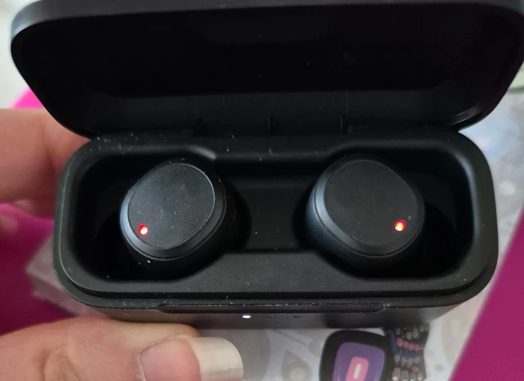 Skullcandy True Wireless Earbuds - photo 2