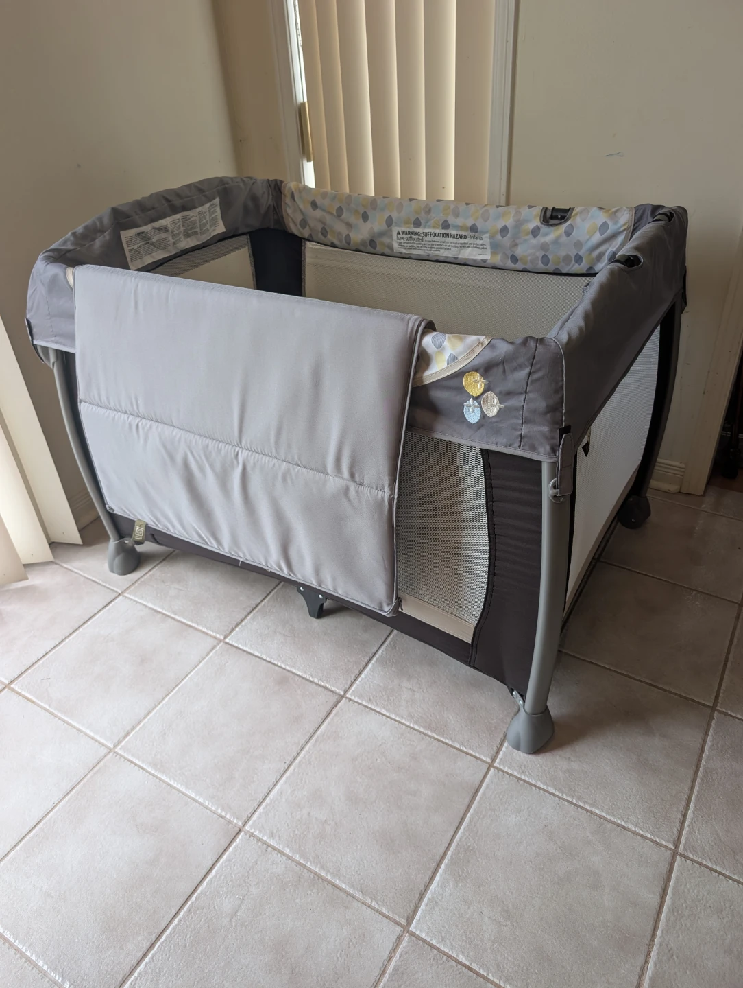 Baby Trend Nursery Center Playard - photo 4