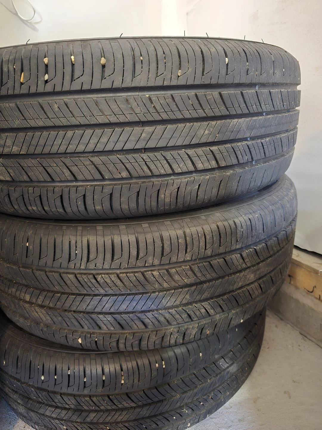 Motomaster Performance Edge Tires (Set of 4) 215/55R16