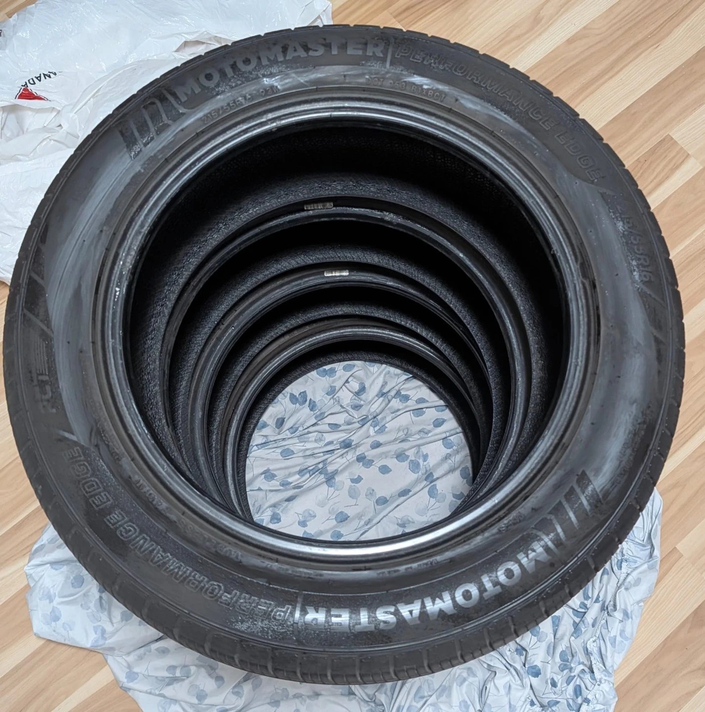 Motomaster Performance Edge Tires (Set of 4) 215/55R16 - photo 3