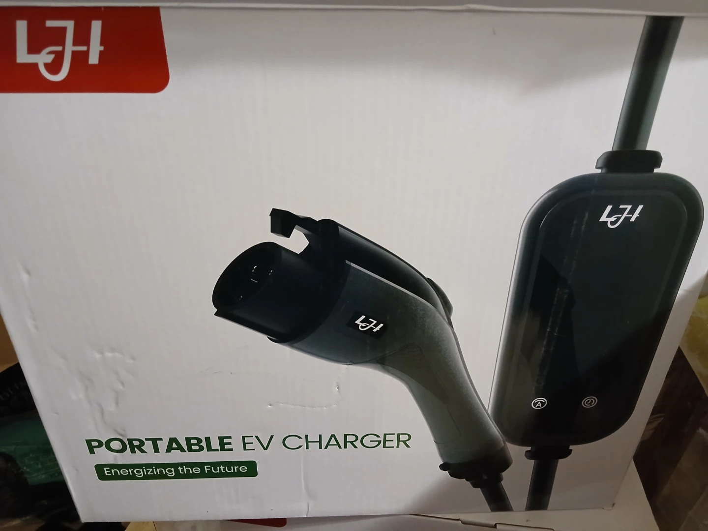 New This is a V1 Very Van Level 1+2 Portable EV Charger - photo 3