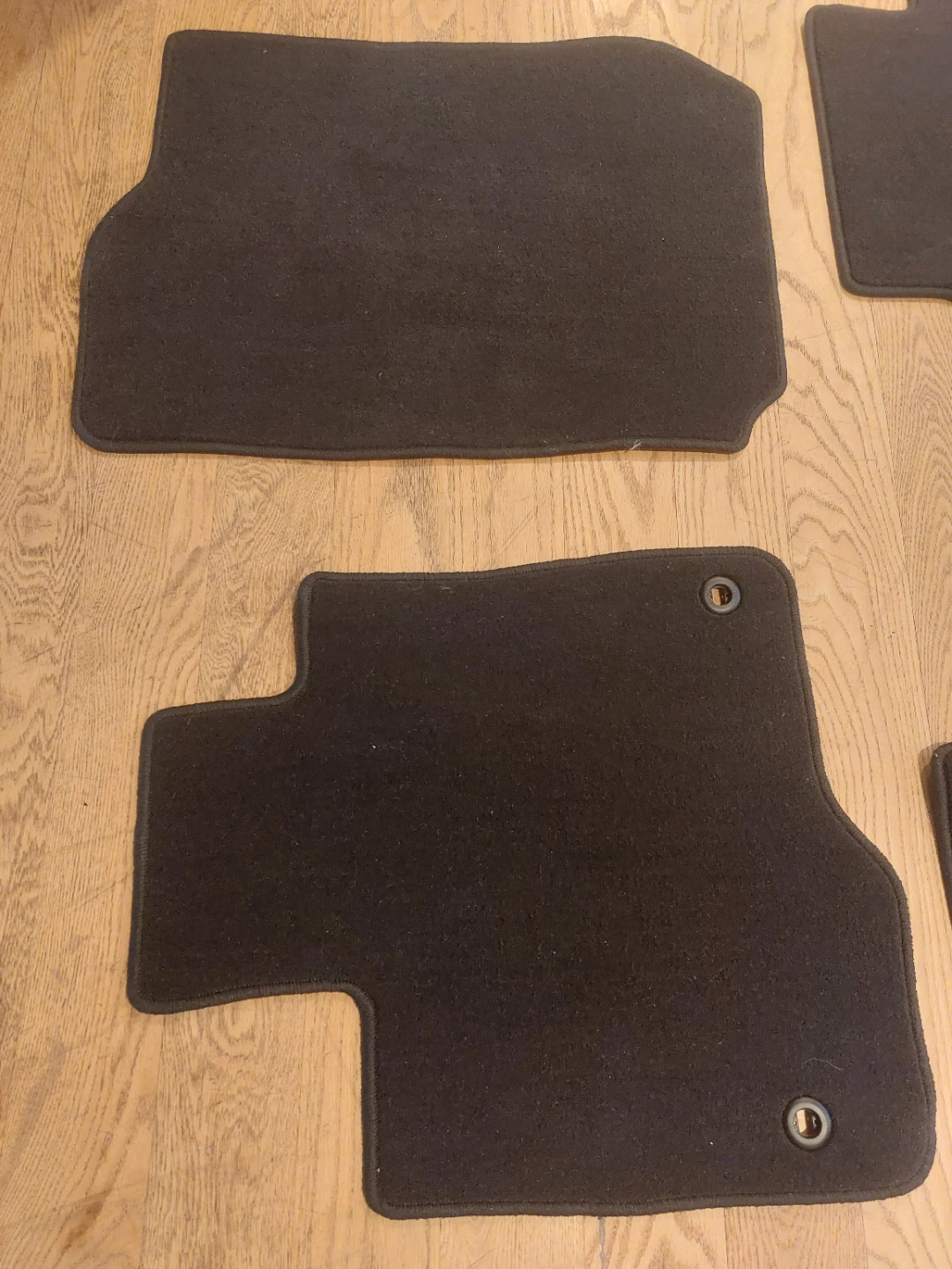 New OEM Honda CR-V 2017- 2022 Floor mats - photo 2