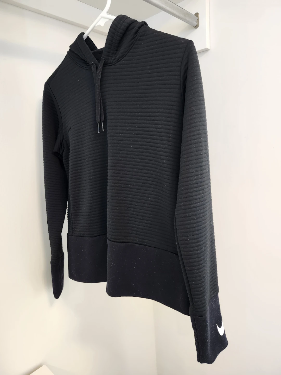 Nike Dri-Fit Black Quilted Hoodie - XS - photo 3