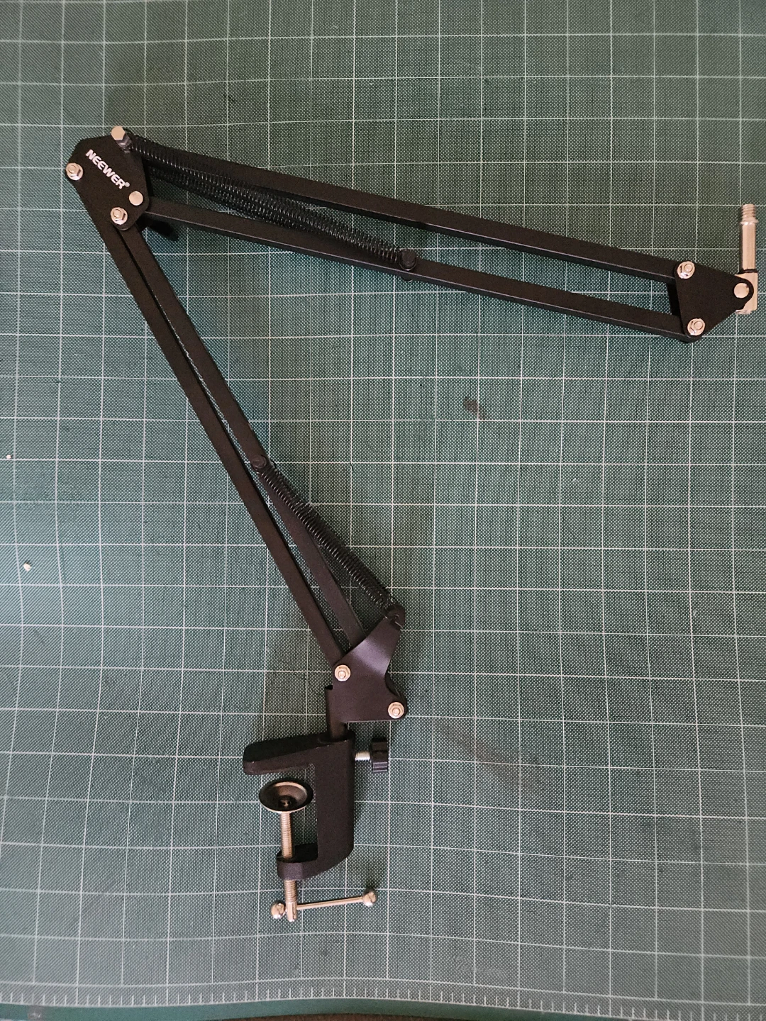 Neewer Black Adjustable Boom Scissor Arm Stand