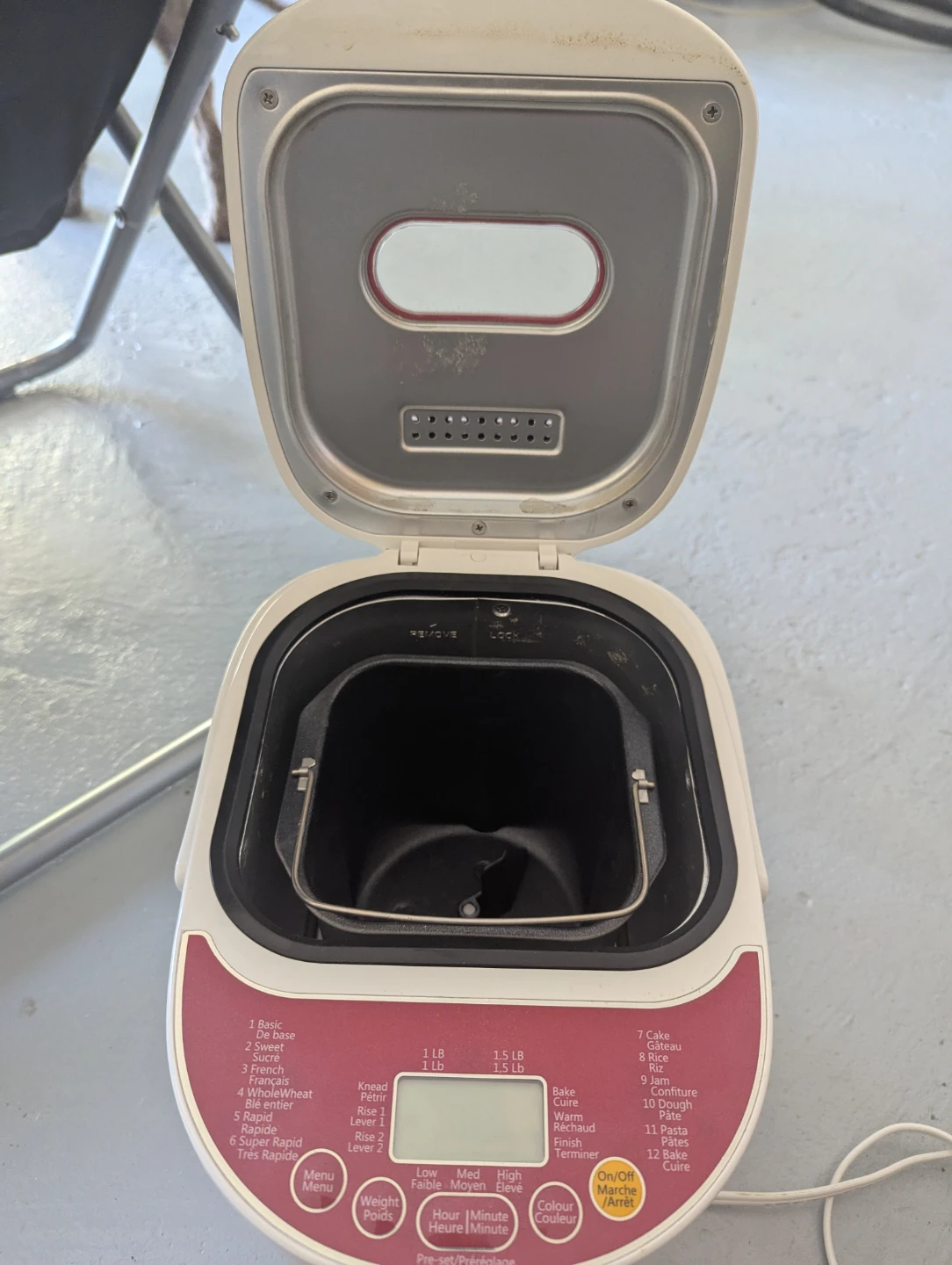 Galanz 1.5 lb Bread Maker - photo 2