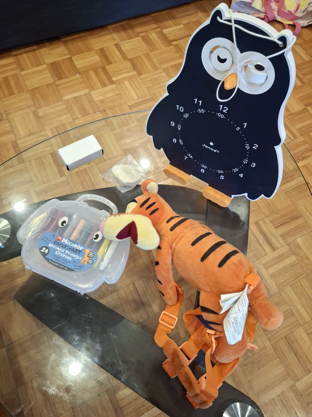 Janod wooden owl clock+Micador Triangle Crayons +Tigger harness - photo 2