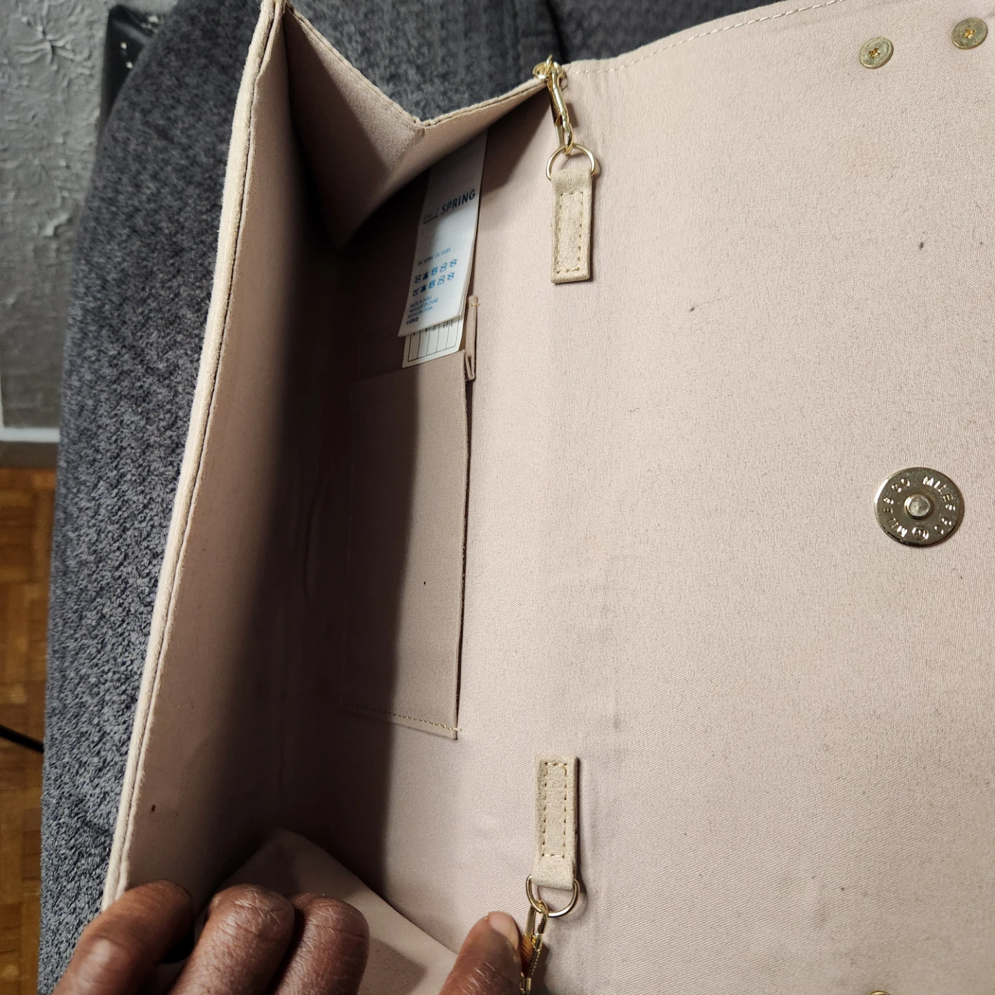 Cream Suede Clutch with Gold Chain and Black - photo 4